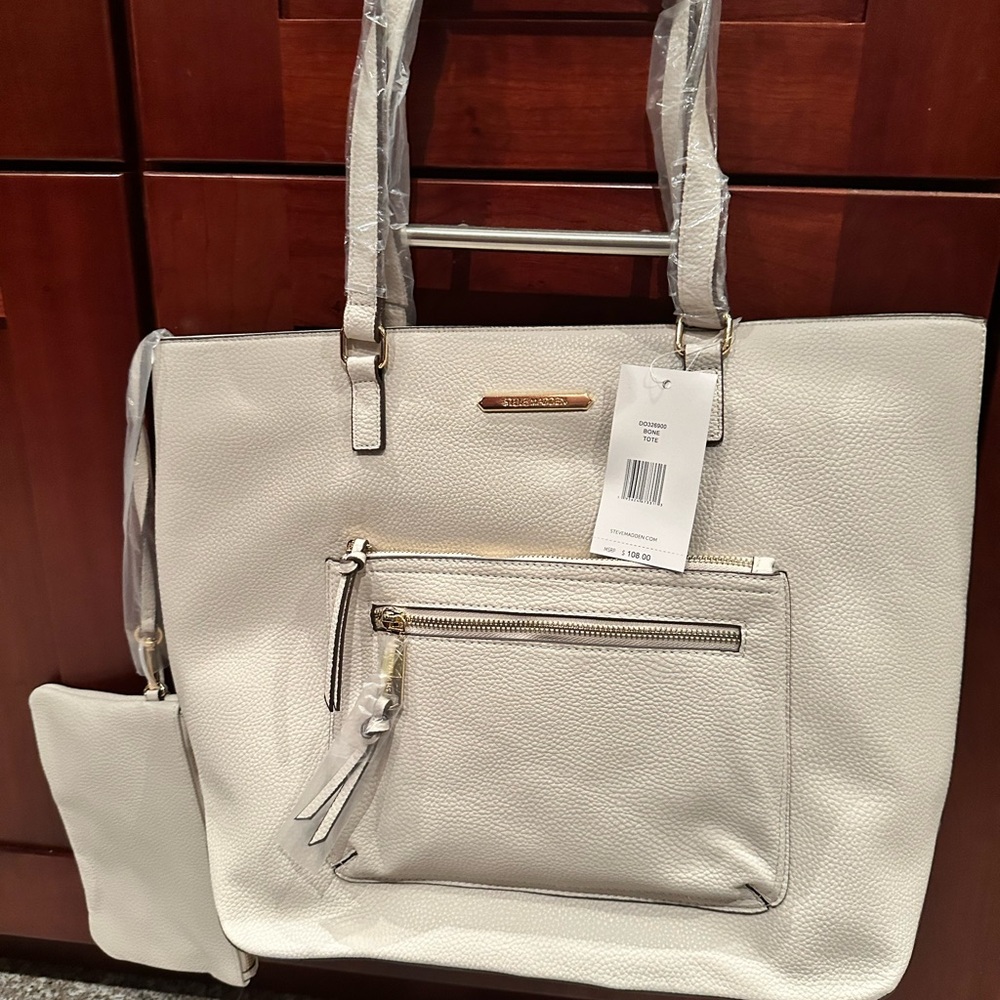 Steve Madden White Tote Bag